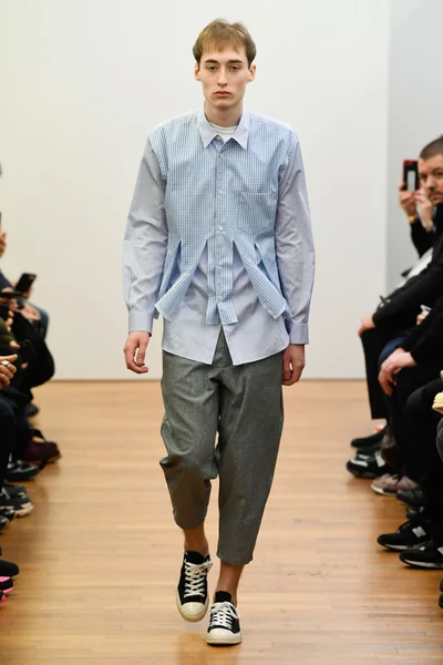 Look 39